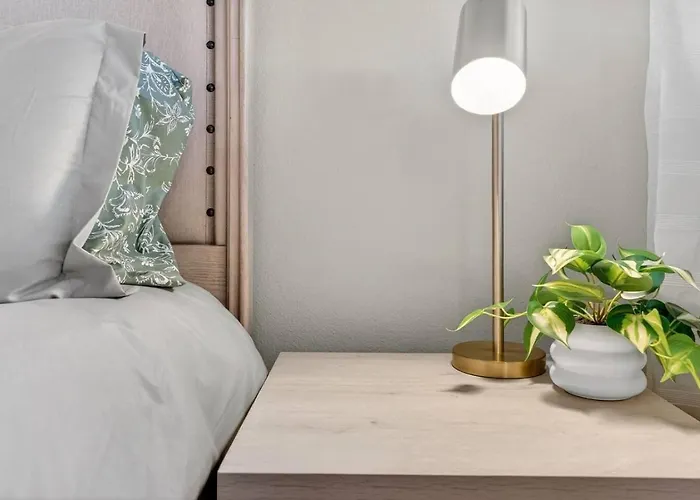 Apartment Healing Haven Near Banner Heart Hospital