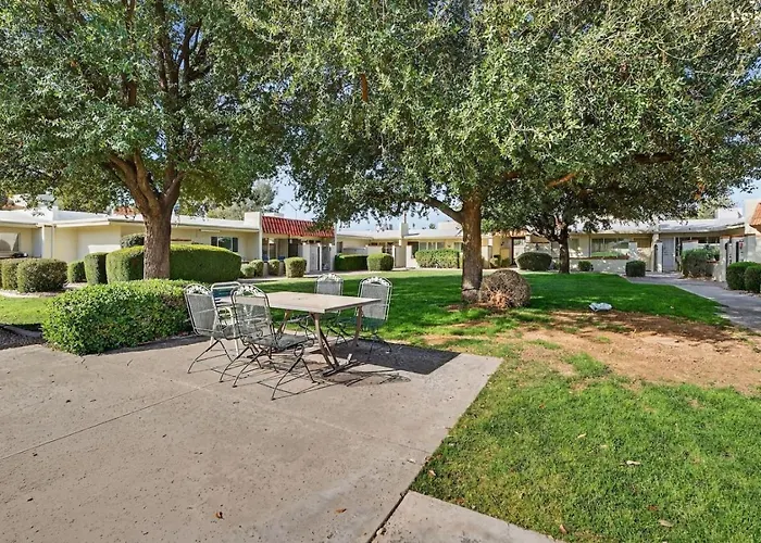 Healing Haven Near Banner Heart Hospital Apartment *
